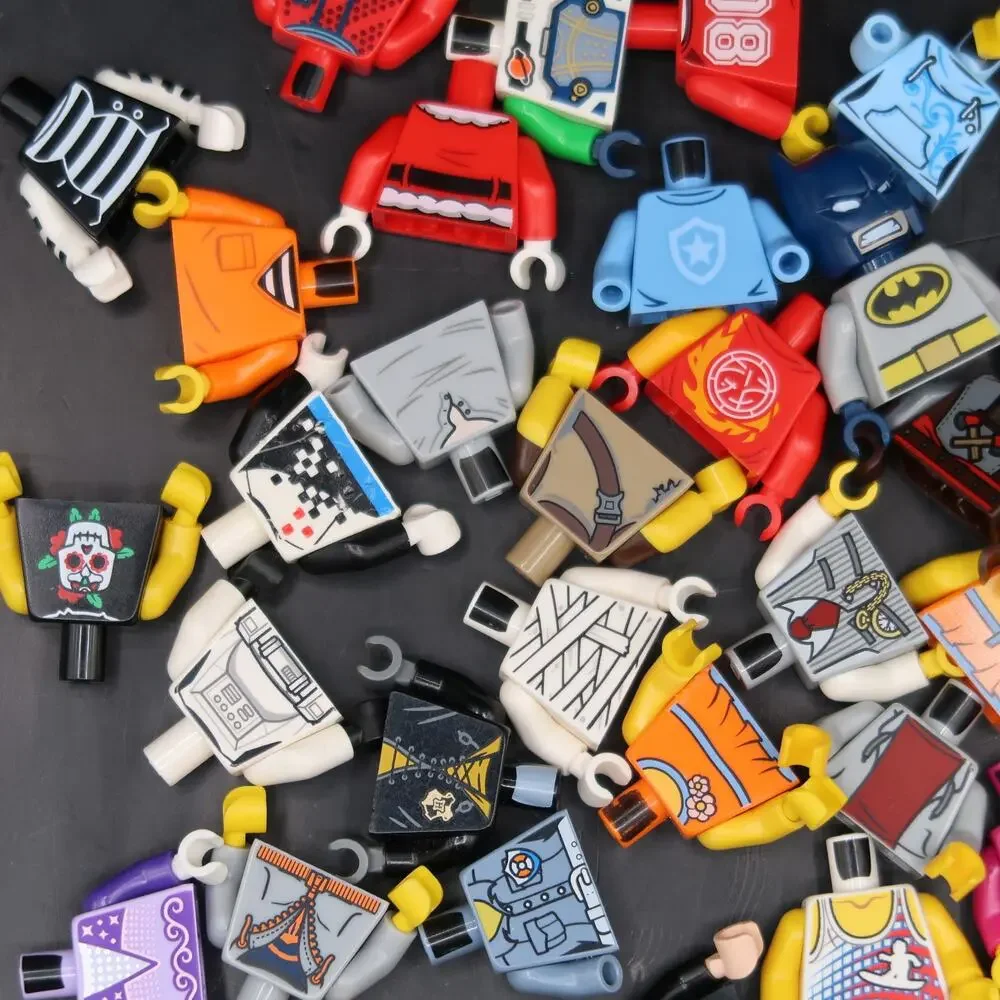Lego Minifigure Torsos Assorted Lot Of 50 Minifigs Incomplete For Parts / Repair